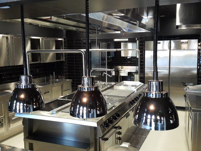 Gastro Servis Plus tim i poslovni prostor