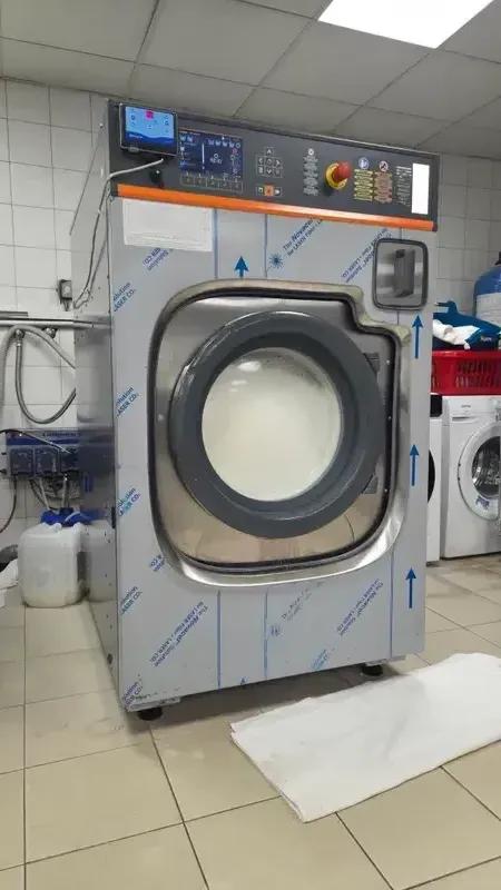 Industrijska perilica rublja